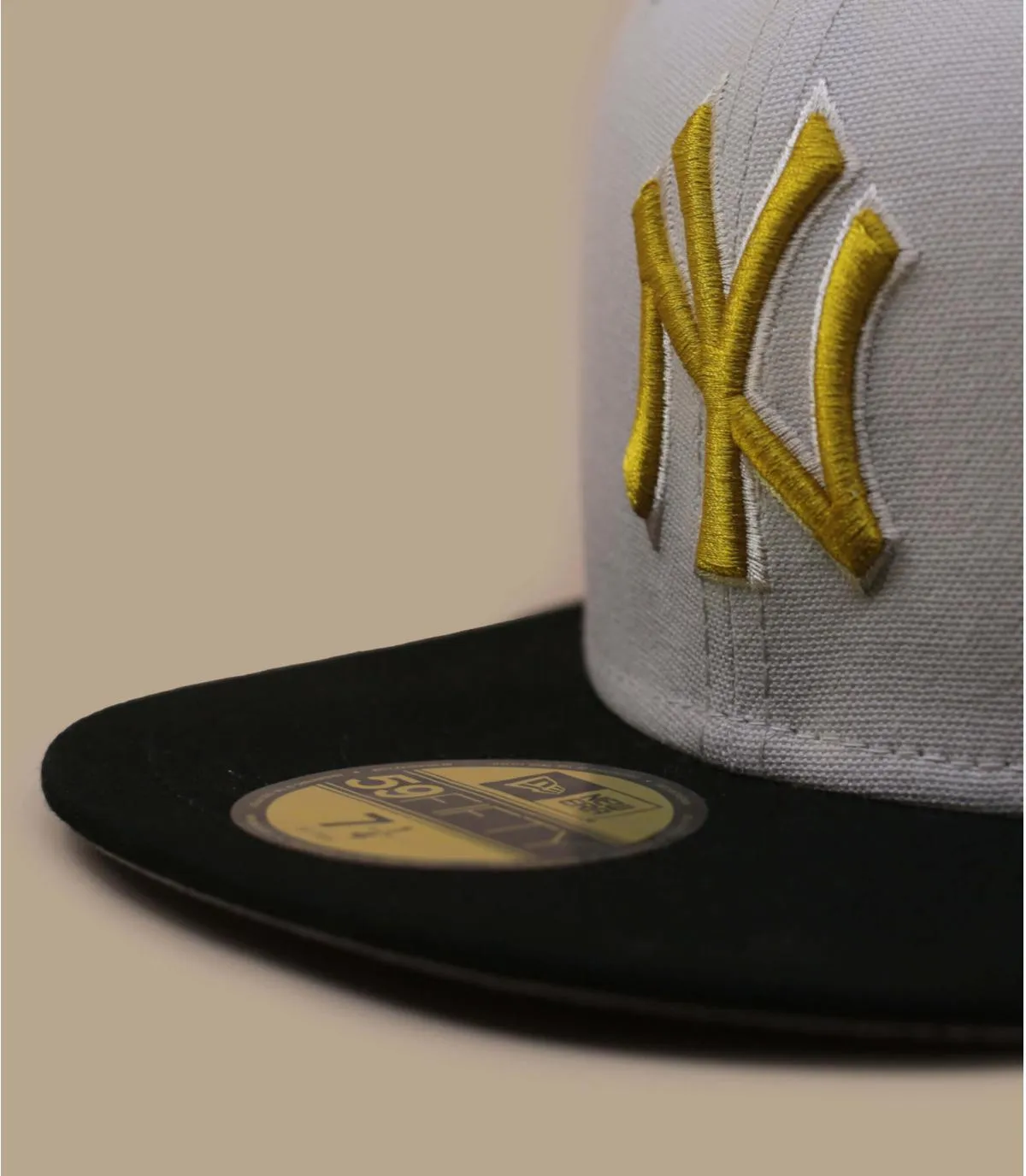 Casquette fitted patch NY beige - Casquette Two Tone 59Fifty Side Patch NY stone New Era : Headict