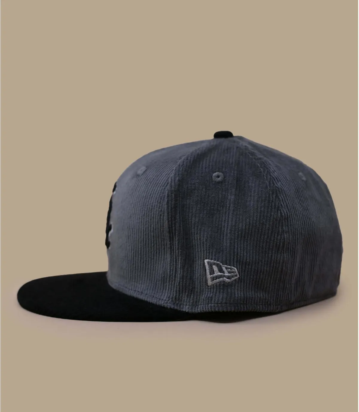 Casquette fitted SOX gris noir côtelé - Casquette Cord 59Fifty Sox gray black New Era : Headict