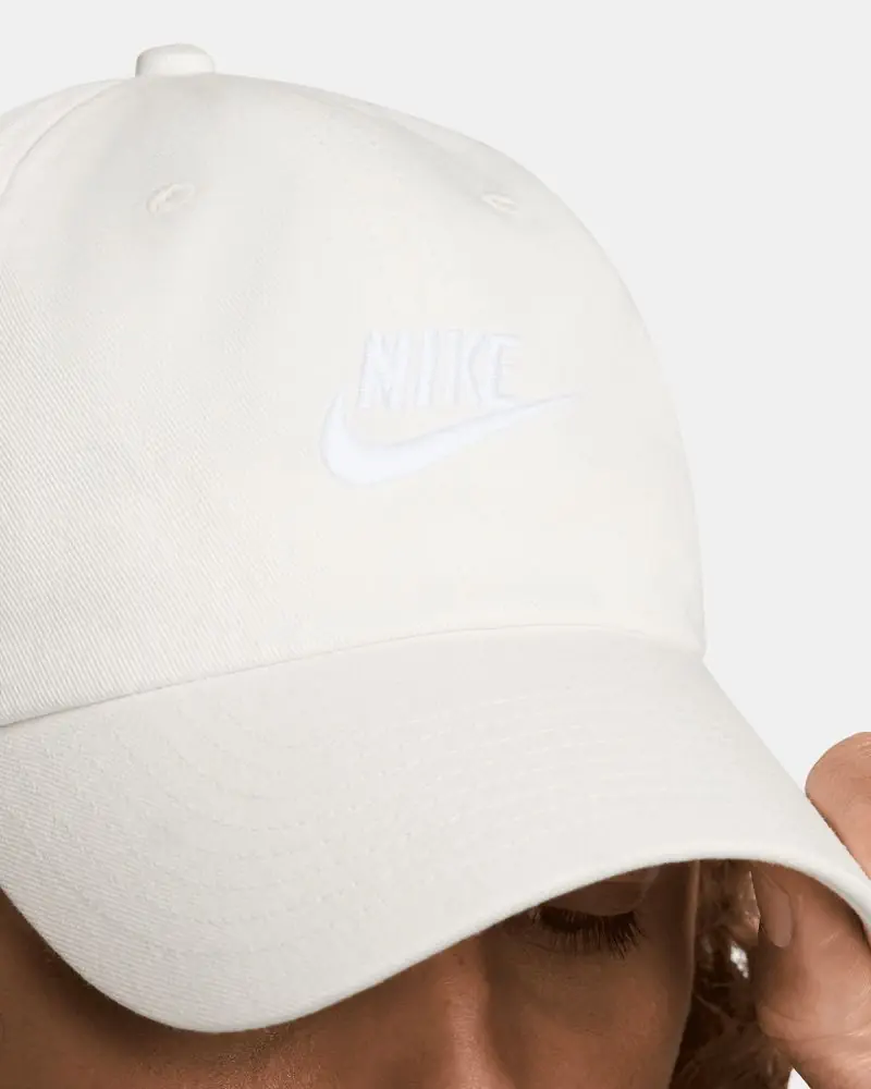 Casquette Nike Club Blanc Crème pour adulte