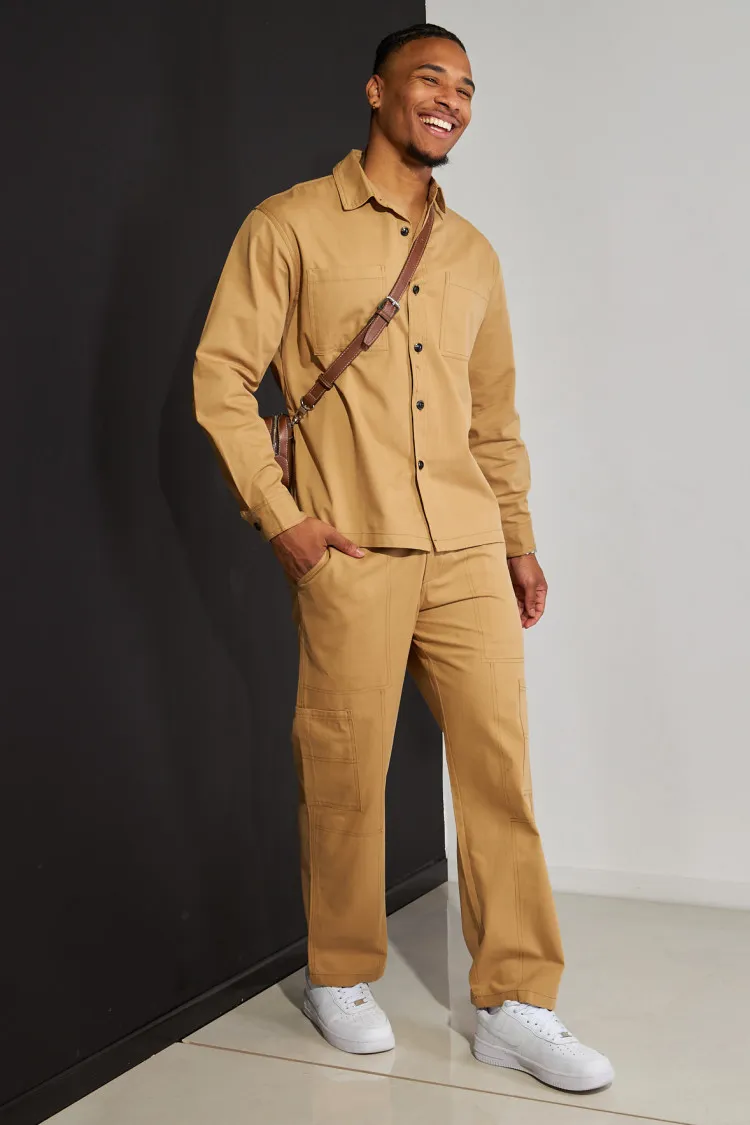 Ensemble 2 pièces chemise + pantalon camel à coutures apparente