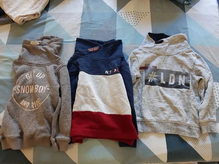 Lot vêtements garçon 6ans - In Extenso - Auchan - 6 ans  | Beebs