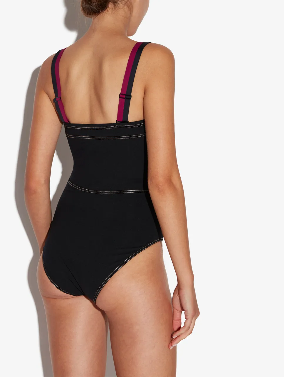 Maillot de bain une pièce noir