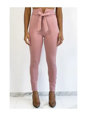 Pantalon slim rose taille haute avec ceinture et forme V