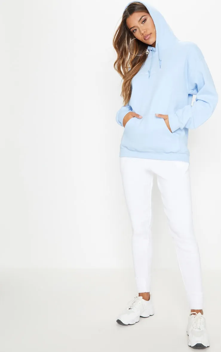 PRETTYLITTLETHING Hoodie oversize basique en sweat bleu ciel