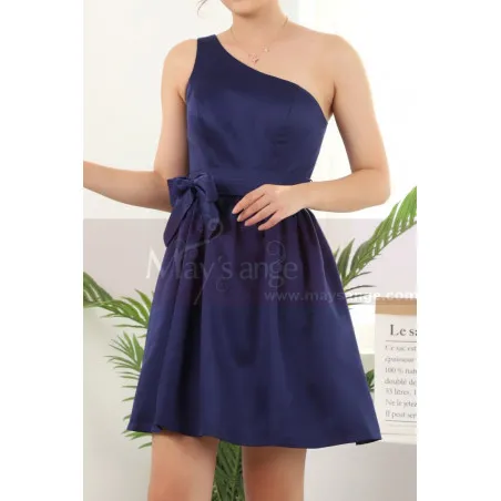 Robe De Fête Courte Bleu Asymétrique Jolie Ceinture A Noeud