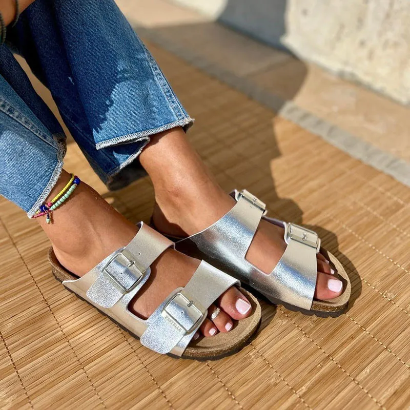 SANDALES STYLE "BIRKENSTOCK" ARGENT - littlecasba.com